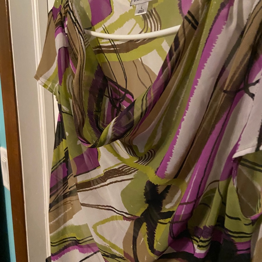 Sheer top - Picture 3 of 3